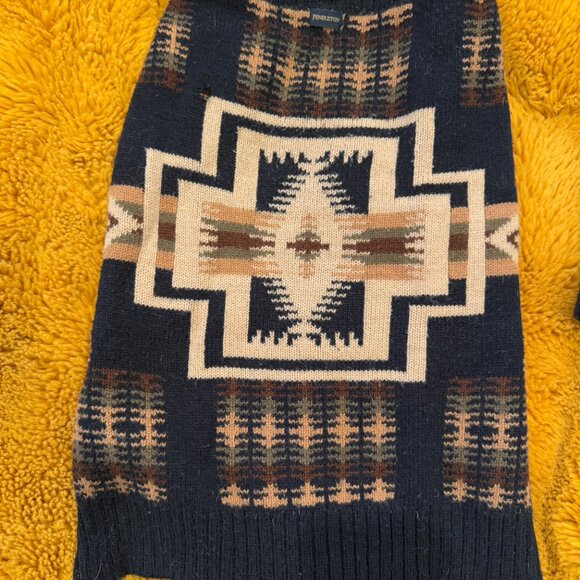 Pendleton Harding Pet Sweater Size Large - Picture 8 of 10